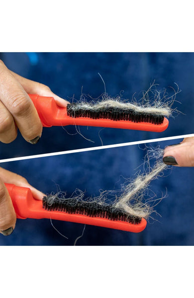 Lilly Brush & Cap bristles holding gathered pet hair